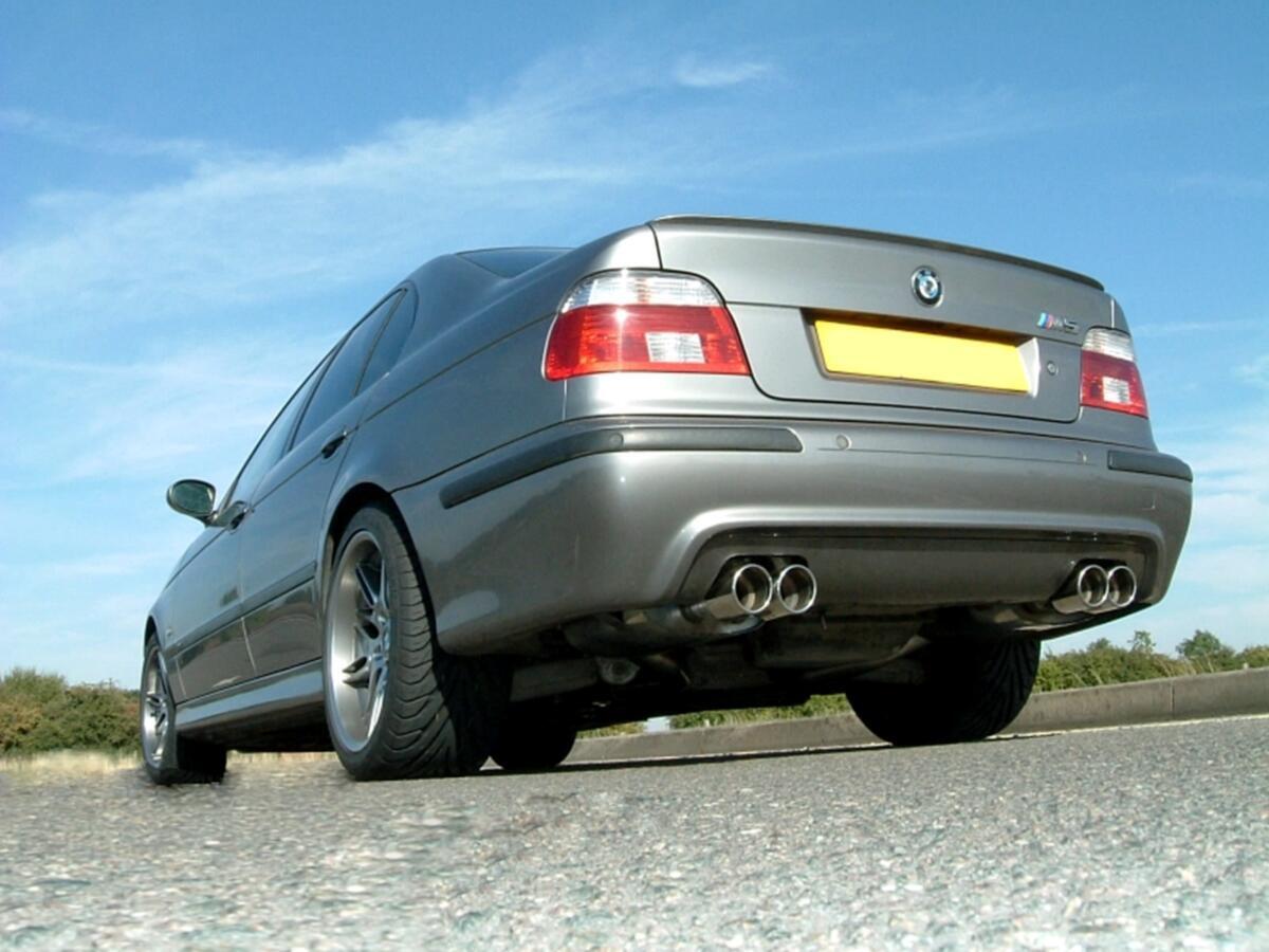 Bageste kofanger egnet til BMW 5 Serie E39 (1995-2003) Dobbelt udgang M5 design - Billede 3