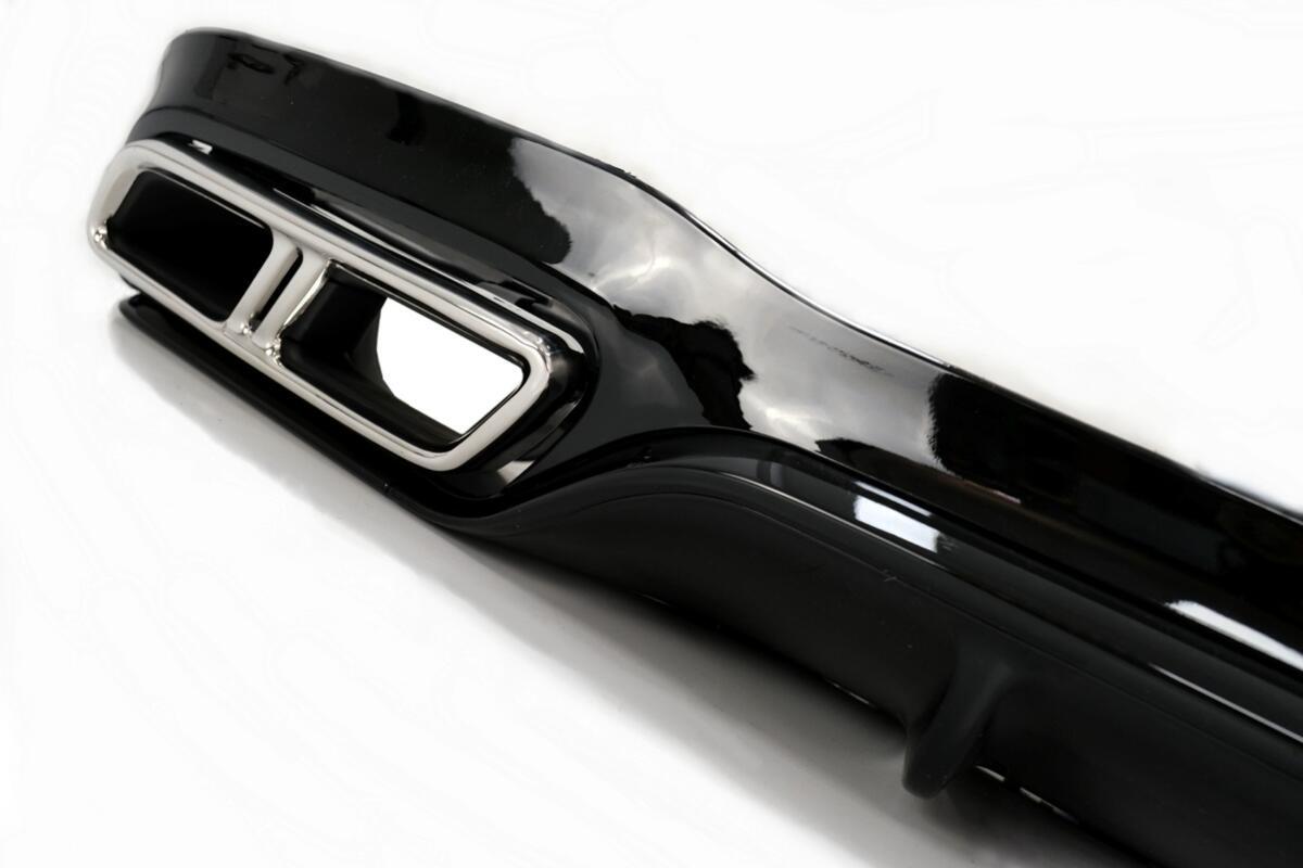 Bageste kofanger luftdiffuser sort med udstødningsmuffler tips i krom, egnet til Mercedes E-Class W213 Sport Line (2016-2019) E63s design. - Billede 2
